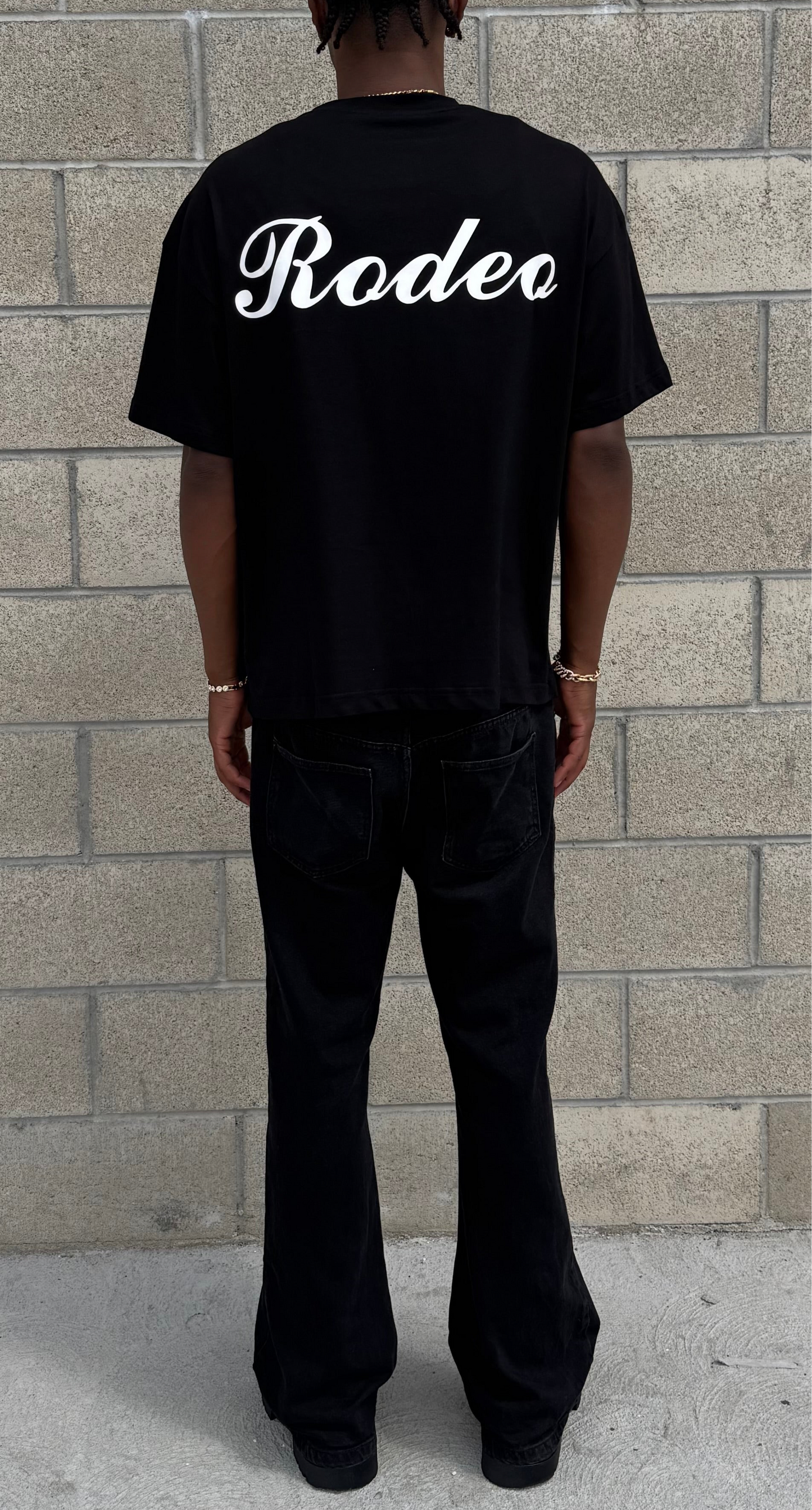 EVERYDAY LOGO TEE
